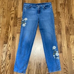 J Jill Denim Weekender Straight Leg Jean